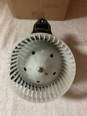 Slg1500030 Rayten Hvac A/c Heater Blower Motor With Fan Cage For Toyota Tacoma 2005-2015 Pickup