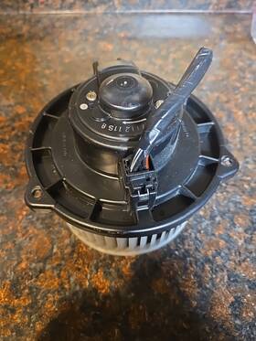 711211s8 Toyota 1998 Sienna Blower Motor
