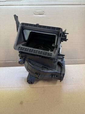 87010-02e30 Toyota 2009-2019 Corolla Xrs A/c Blower Motor With Housing -