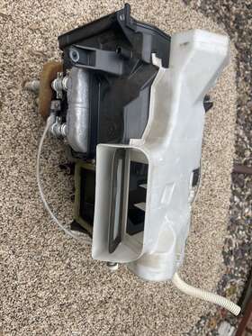 87150-35220 Toyota 1999-2000 4runner Air Conditioning Hvac Heater Blower Motor Housing Oem